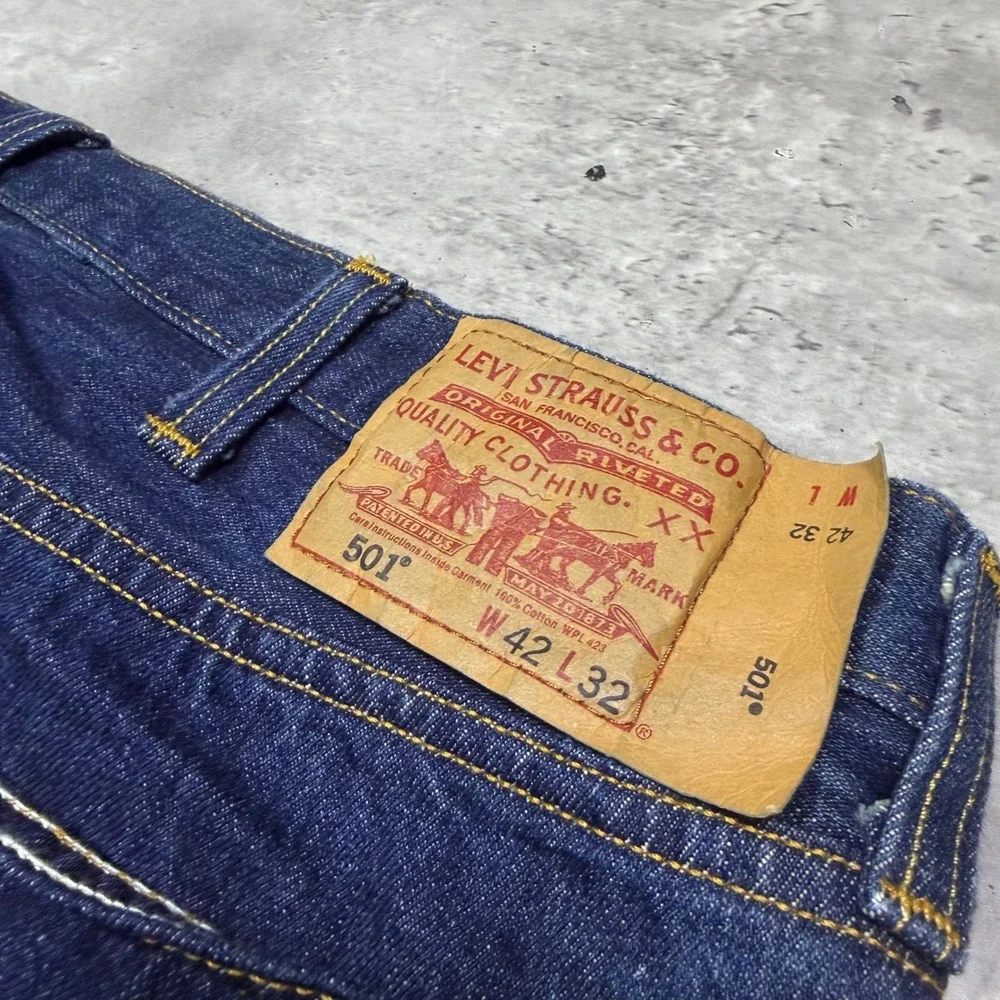 Levis minor flaws